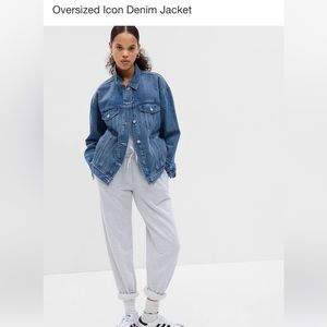 Oversized denim jacket